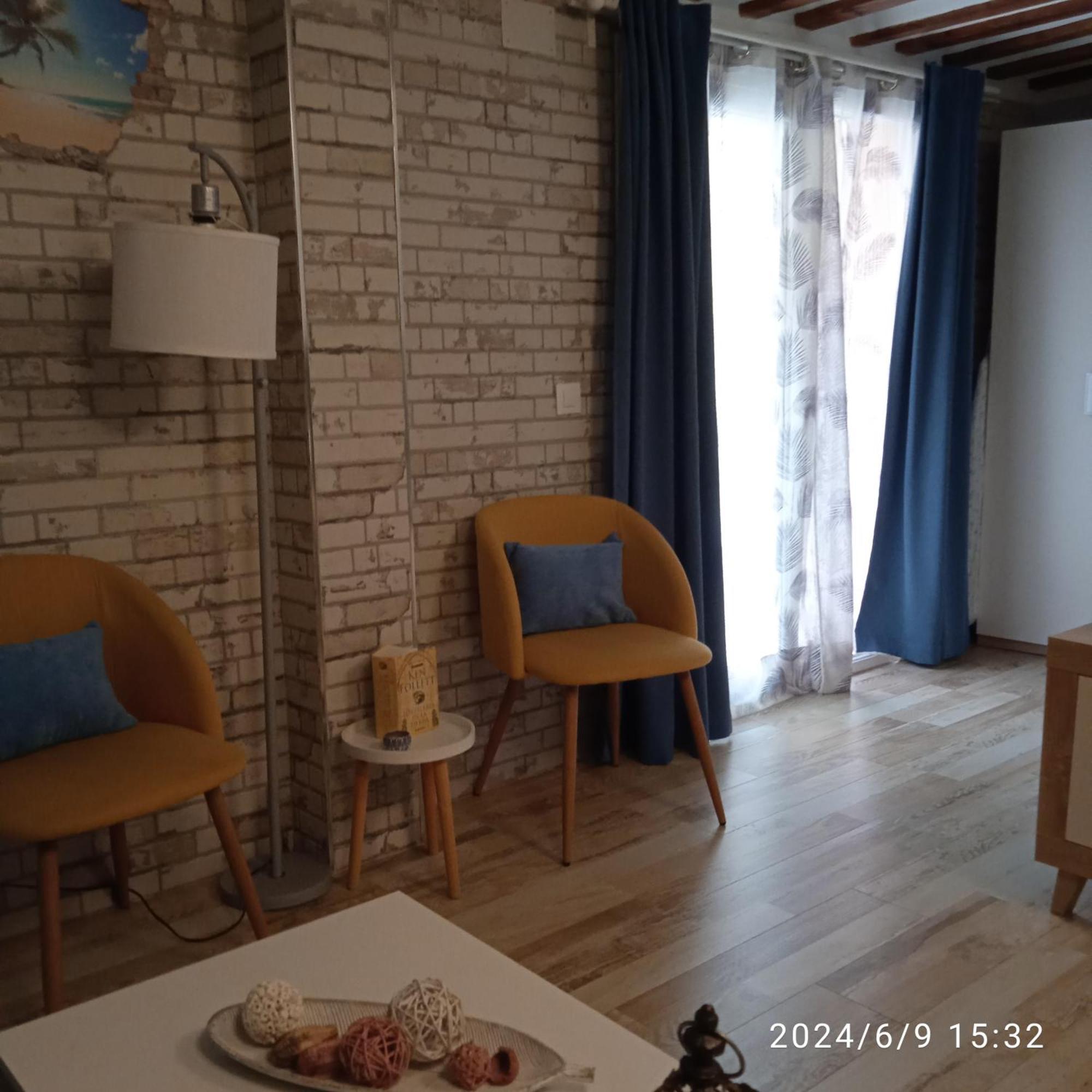 Apartamento Turístico El Empedrado de M&G Colmenar de Oreja Exterior foto